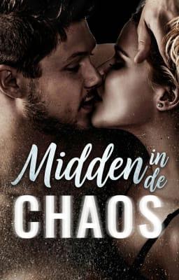 Cover image for Midden in de chaos